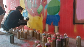 Neue Grafittis für Okarbens Unterführung © Stadt Karben
